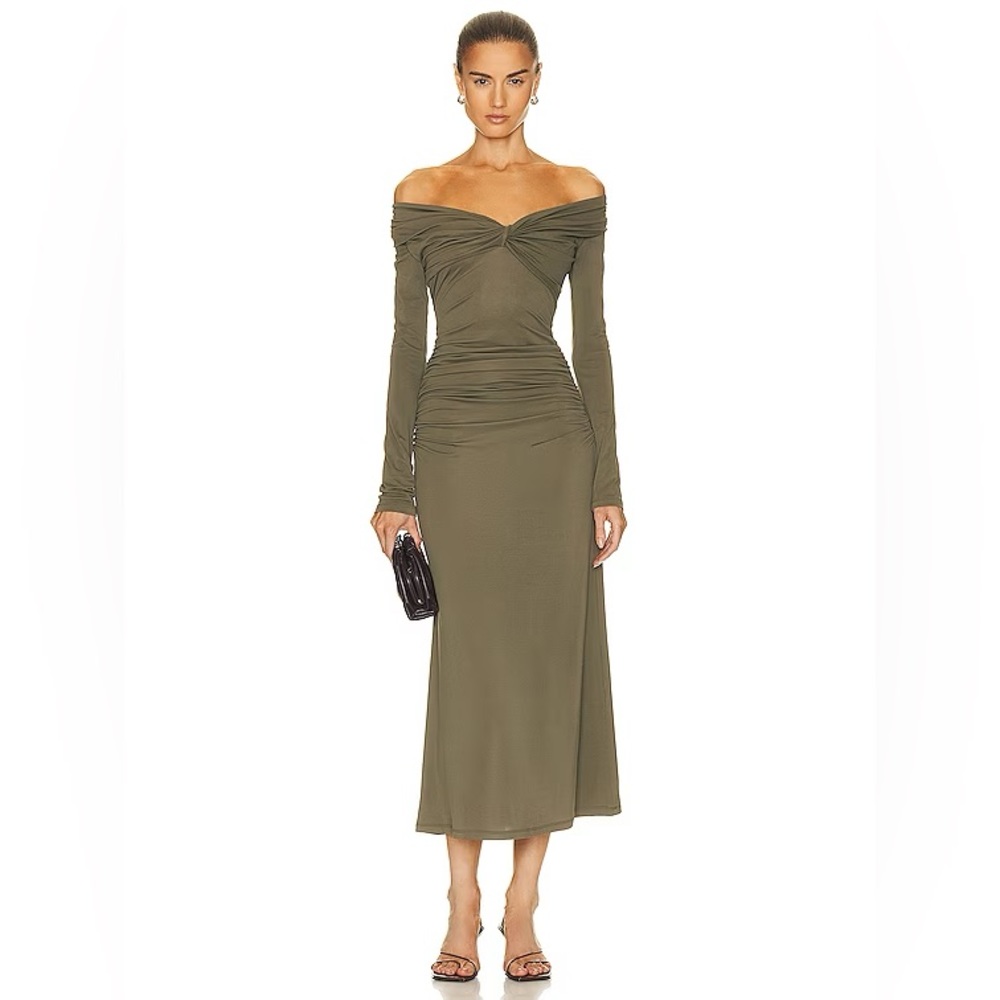 TOVE Gathered Stretch Midi Dress